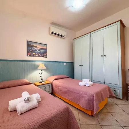 Σπίτι διακοπών Tour - Residenza Timone Λα Μανταλένα